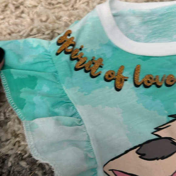 Two Disney Princess tops size 7-8 girl. - Picture 6 of 7